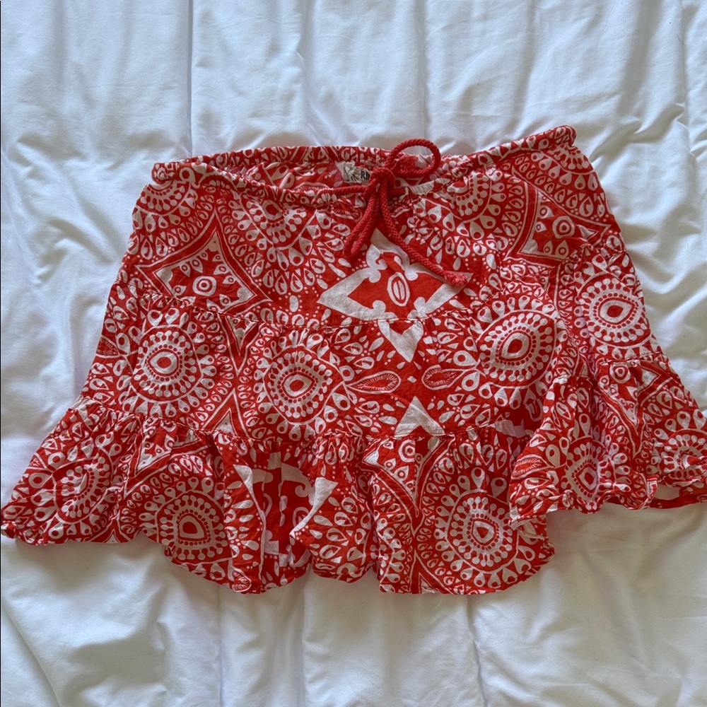 Rip Curl Orange and White Patterned Fabric Drawstring Skirt